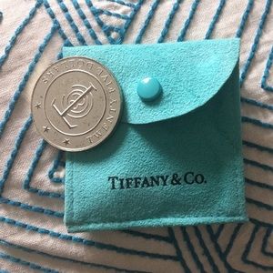 🤑💎♥️ Tiffany & Co. - Rare coin & branded pouch